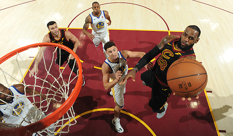 开云体育下载-窗口期突围战来临；法兰克福围绕NBA总决赛单刀错失；震撼外界；轮换策略成焦点的简单介绍